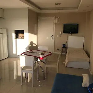 Apartamento P/ 8 Com Garagem Churasqueira E Piscina Porto Alegre